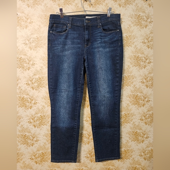 Dkny Denim - DKNY 6 Straight Leg Med-dark Jeans